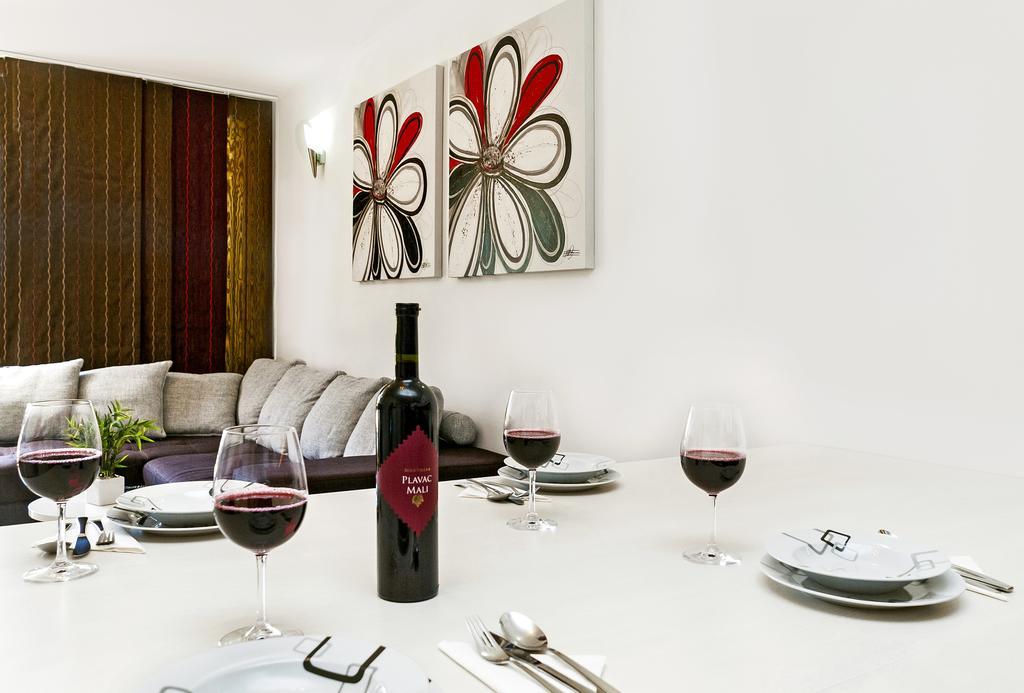 Apartment Lejo Omiš Zewnętrze zdjęcie